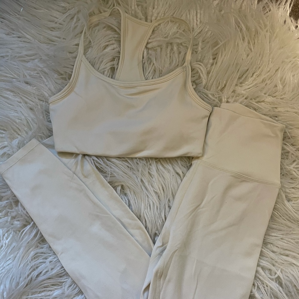 Sage Yoga Outfit